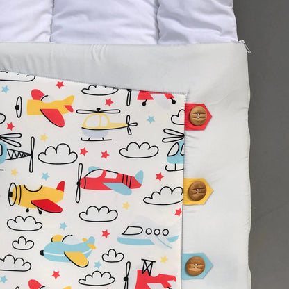 Baby Carrynest Airplane Design